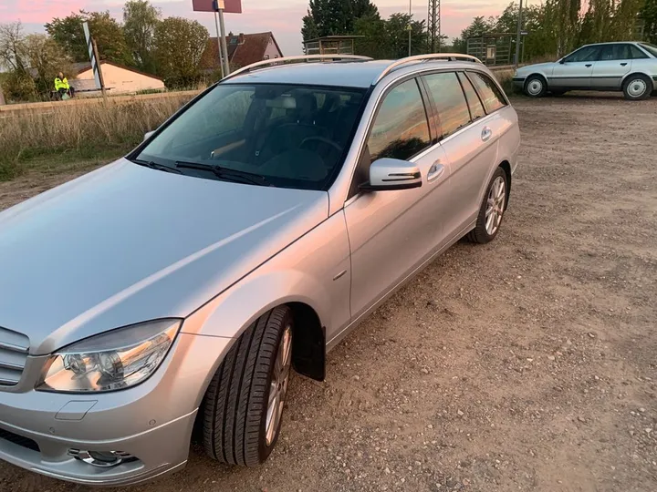 Mercedes-Benz C 320