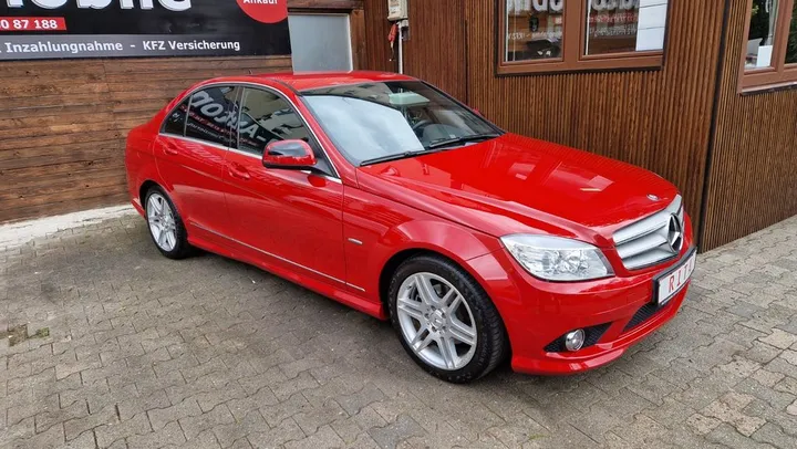 Mercedes-Benz C 180