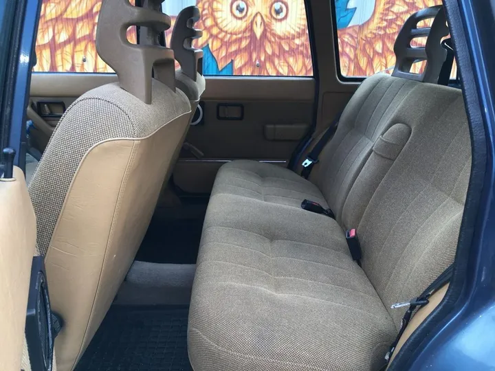 Volvo 245