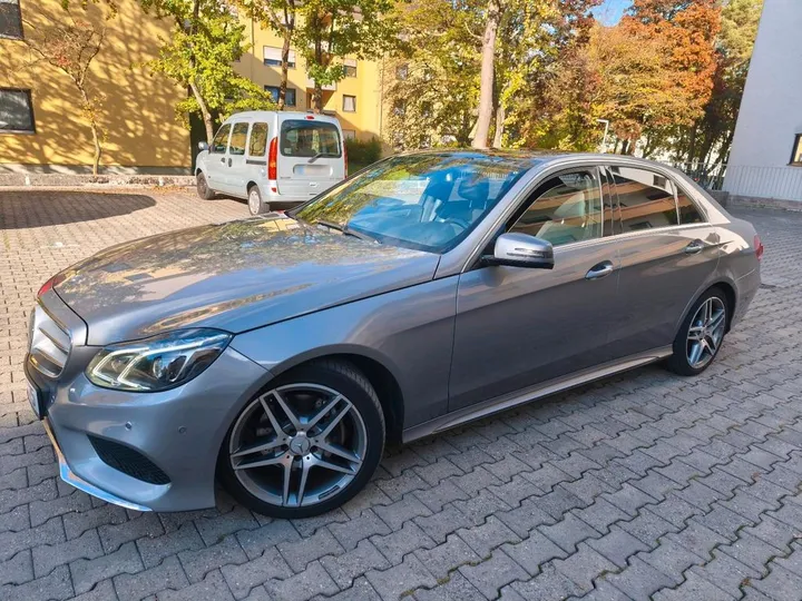 Mercedes-Benz E 300