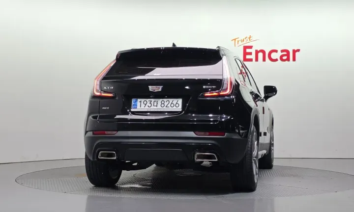 Cadillac XT4