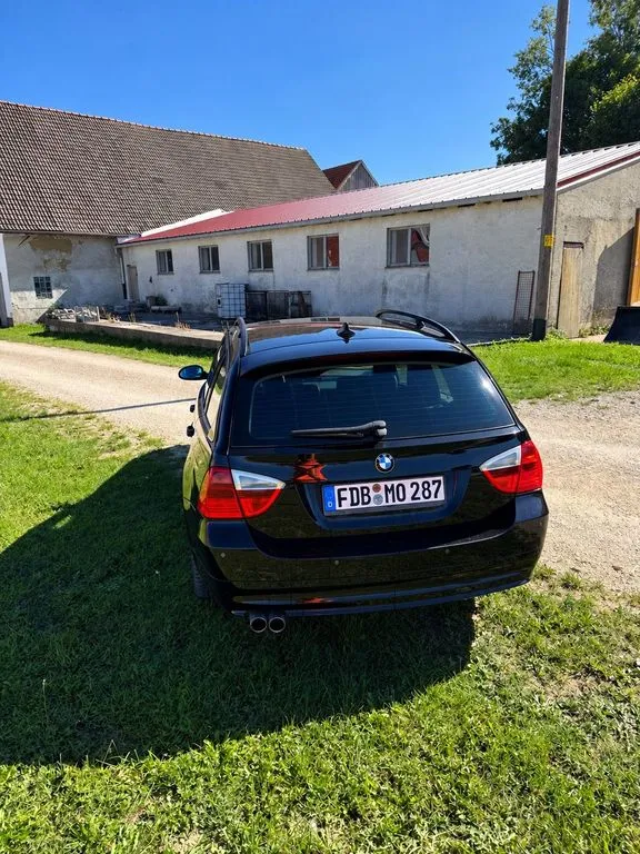 BMW 325