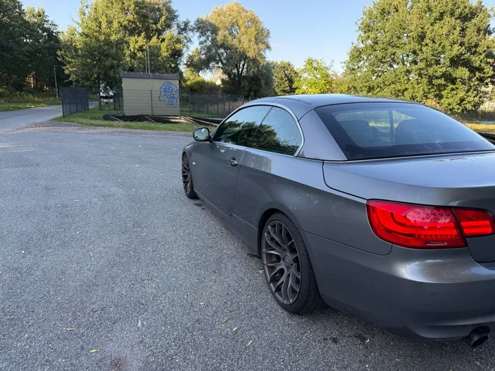 BMW 335
