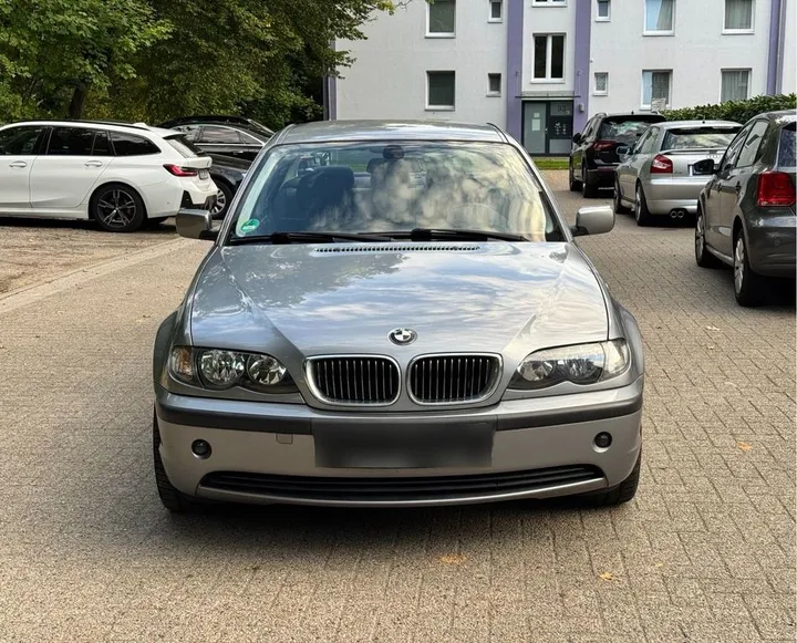 BMW 318