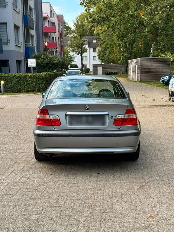 BMW 318