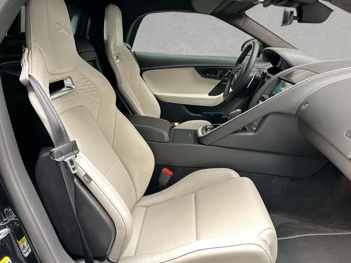 Jaguar F-Type