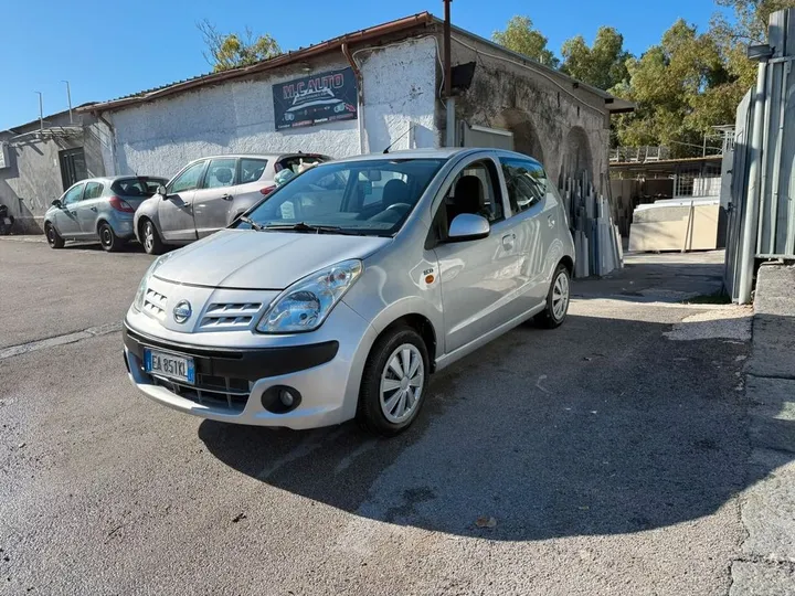 Nissan Pixo