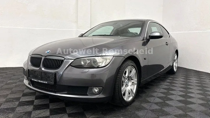 BMW 325