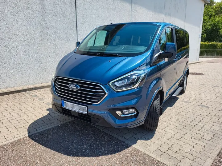 Ford Tourneo Custom