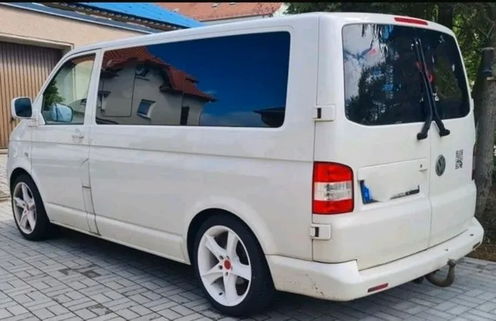 Volkswagen T5 Transporter