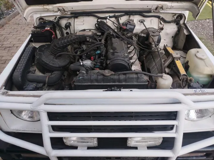 Suzuki SJ Samurai