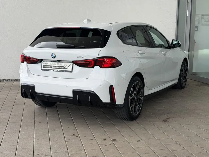 BMW 120