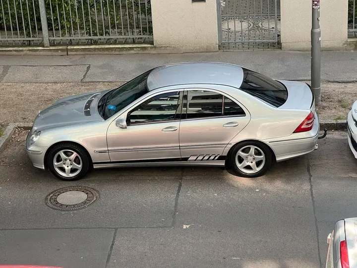 Mercedes-Benz C 200