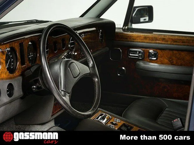 Rolls-Royce Silver Spirit