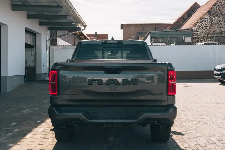 Dodge RAM