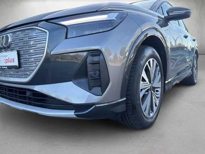 Audi Q4