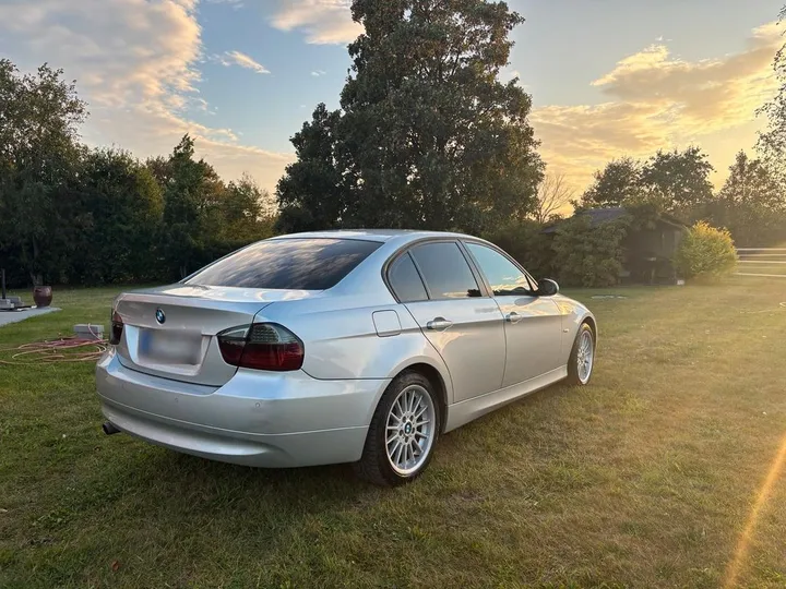 BMW 318