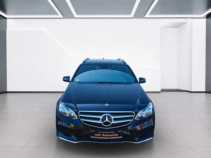 Mercedes-Benz E 300