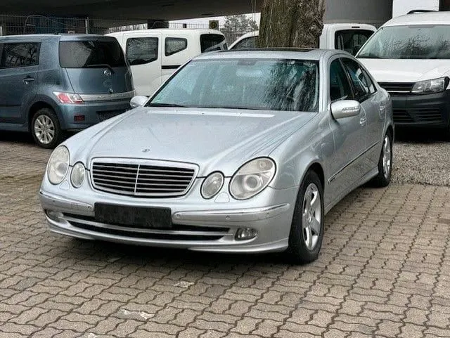 Mercedes-Benz E 280