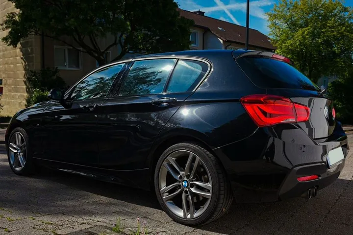BMW 120