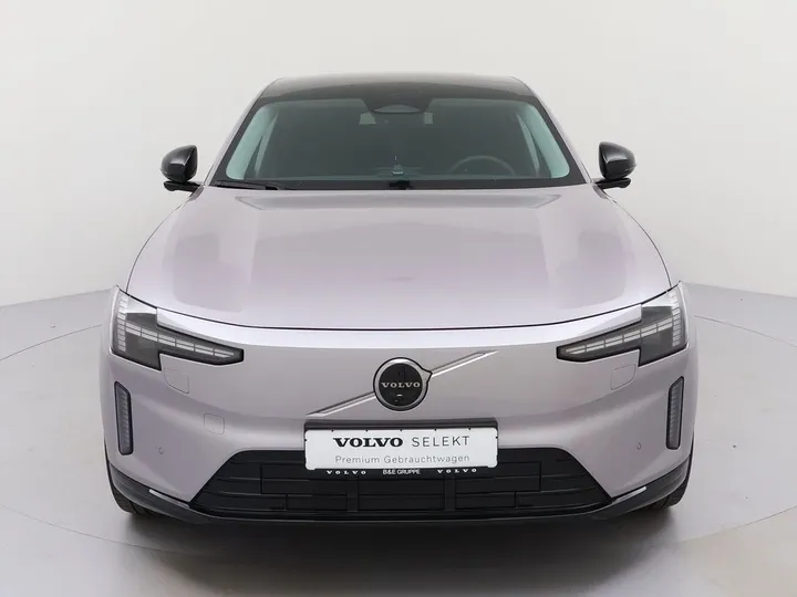 Volvo ES90