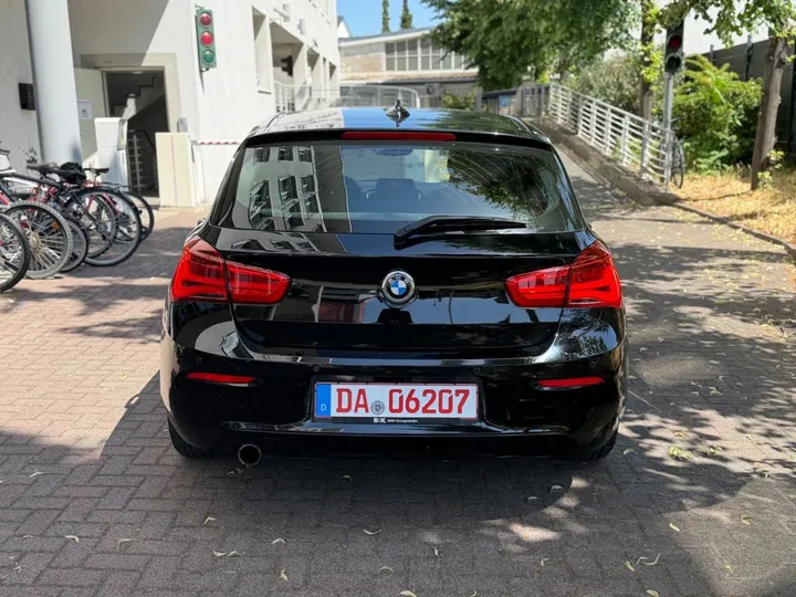 BMW 118