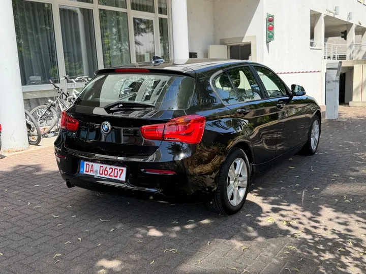 BMW 118
