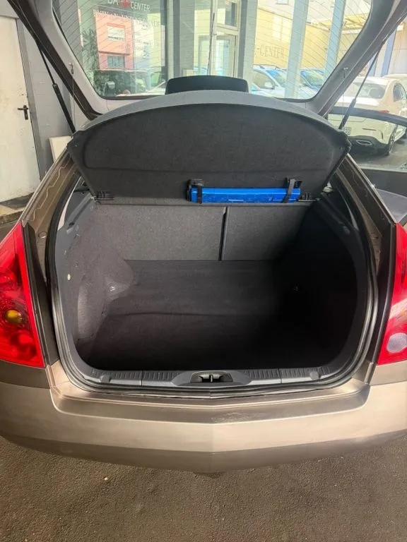 Nissan Primera