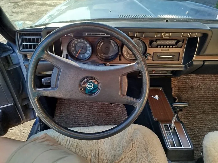Opel Diplomat