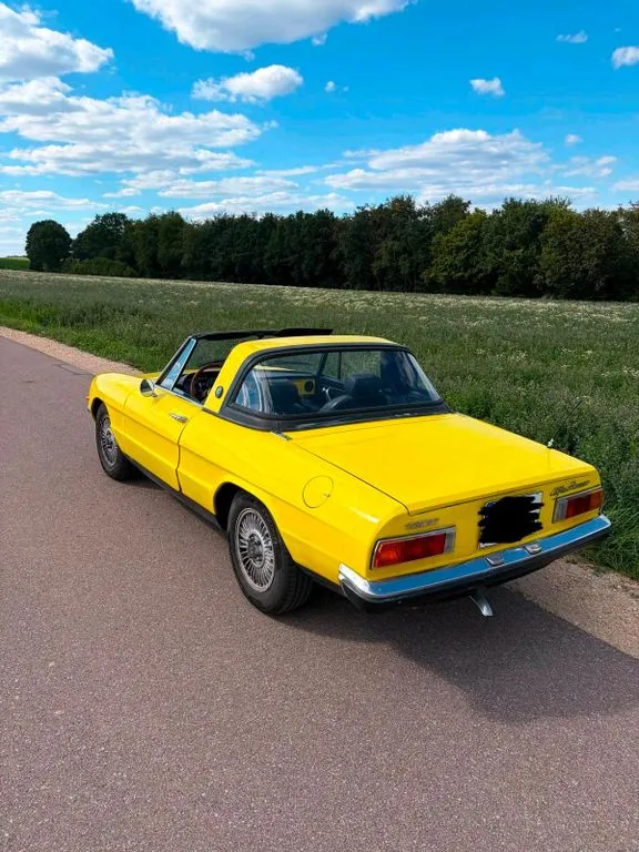 Alfa Romeo Spider