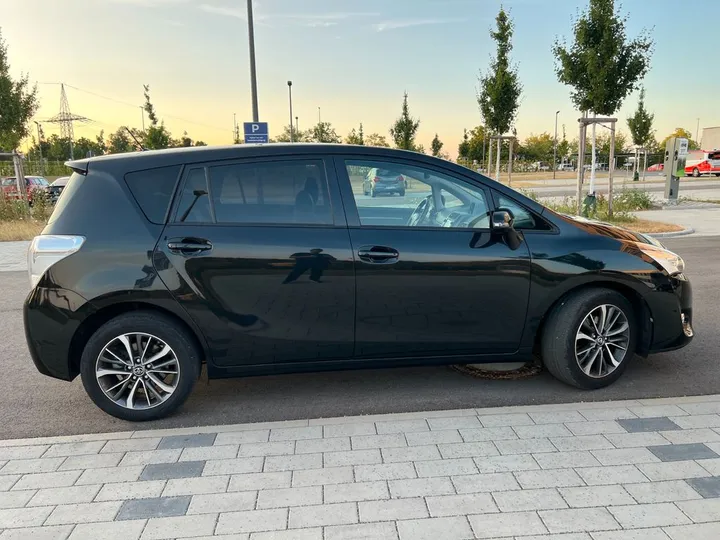 Toyota Verso