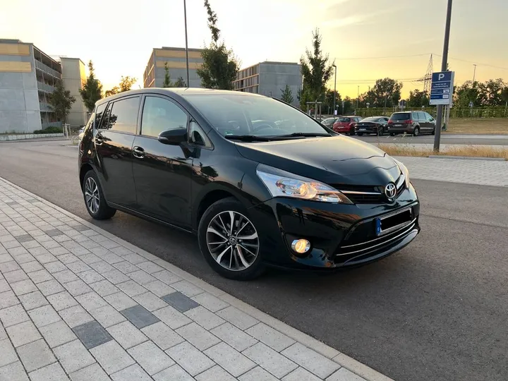 Toyota Verso