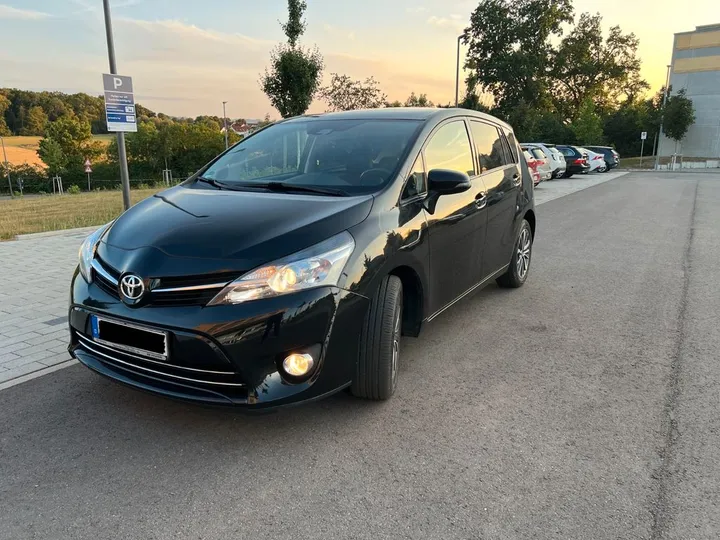 Toyota Verso