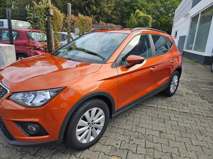 Seat Arona