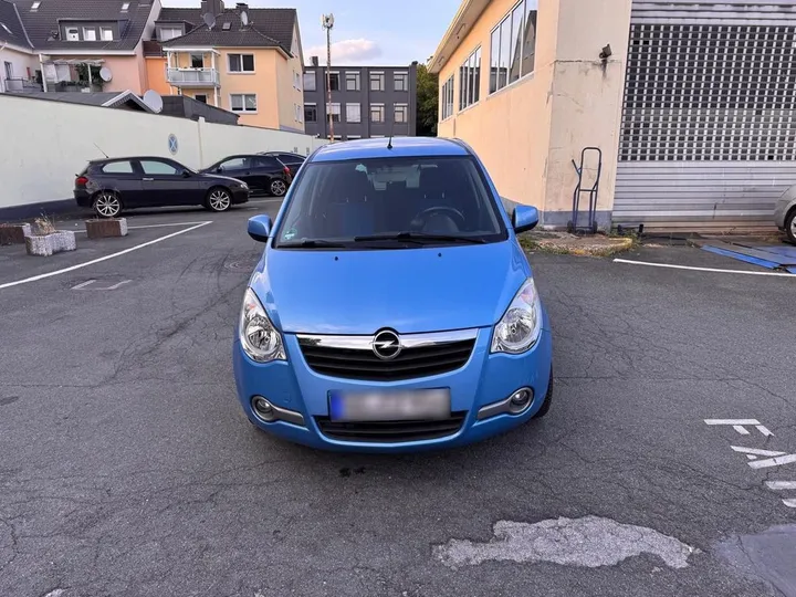 Opel Agila