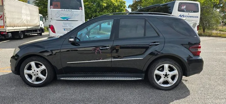 Mercedes-Benz ML 320
