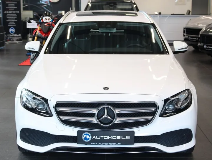 Mercedes-Benz E 350