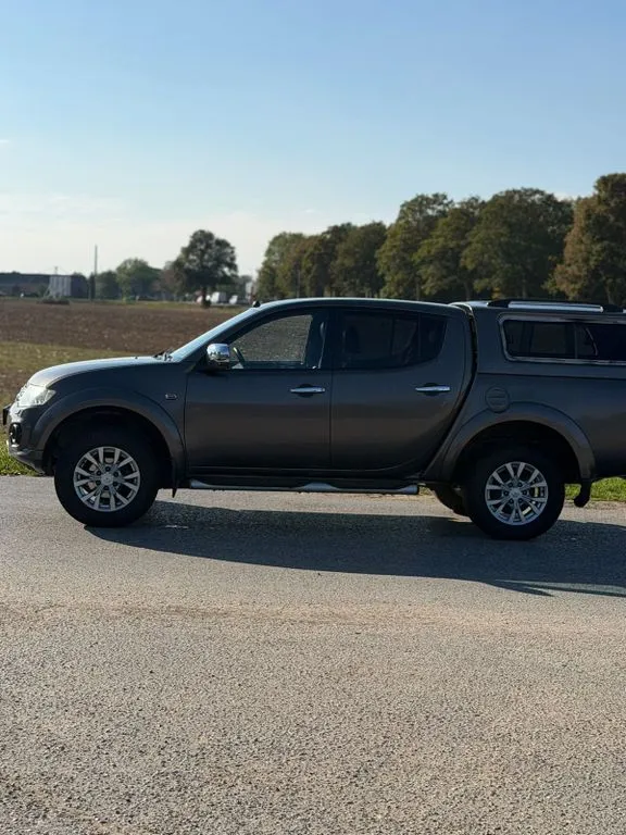 Mitsubishi Pick-up