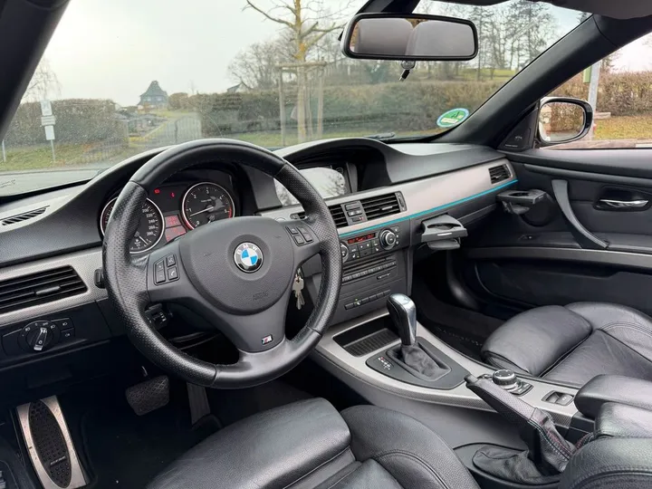 BMW 325