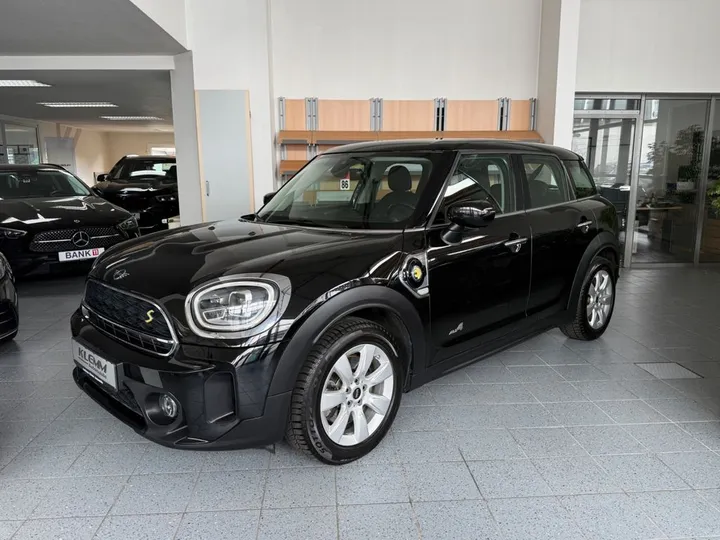 MINI Countryman SE (Cooper)