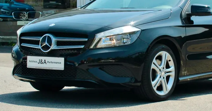 Mercedes-Benz A 180