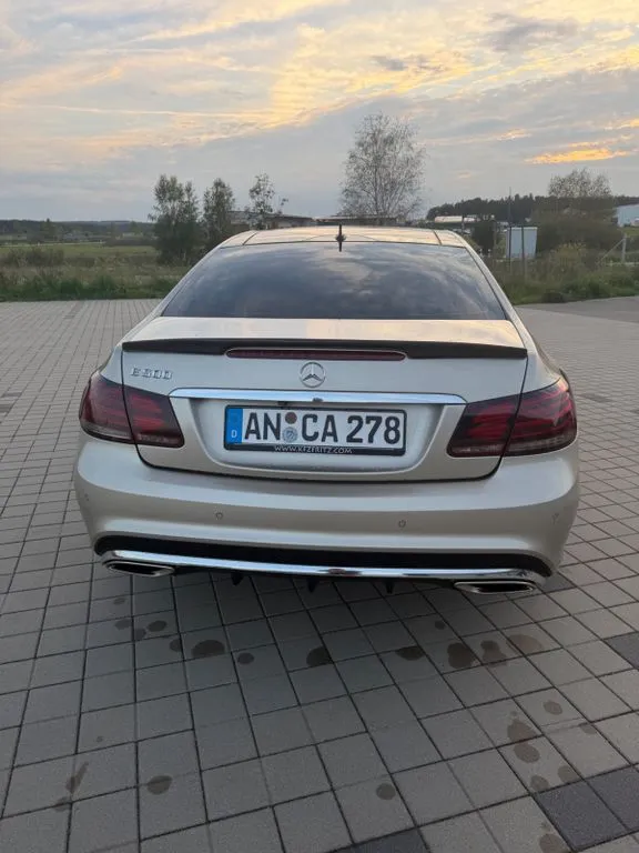 Mercedes-Benz E 500
