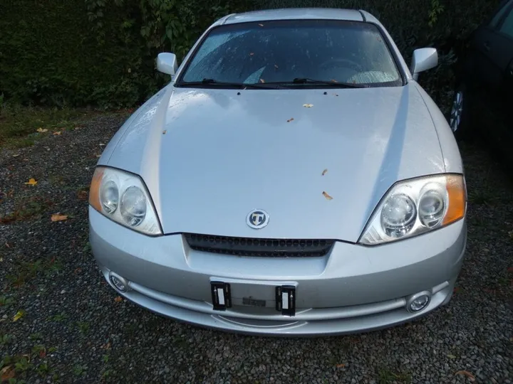 Hyundai Coupe