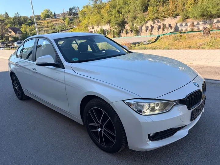 BMW 320