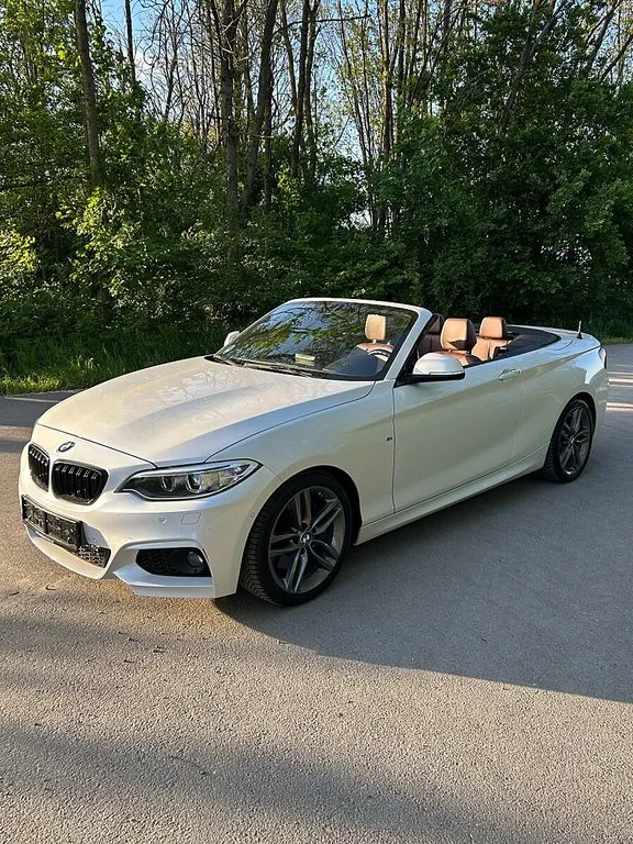 BMW 220