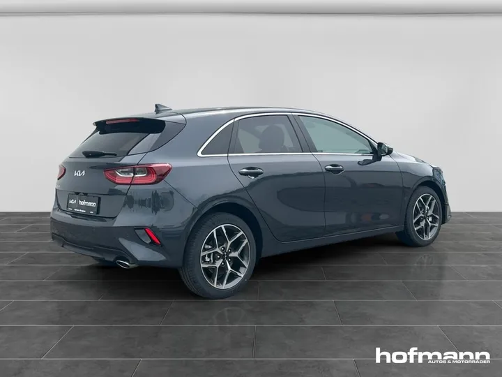 Kia cee'd / Ceed
