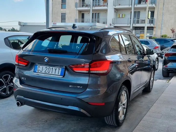 BMW X1