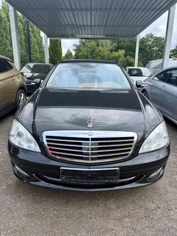 Mercedes-Benz S 500