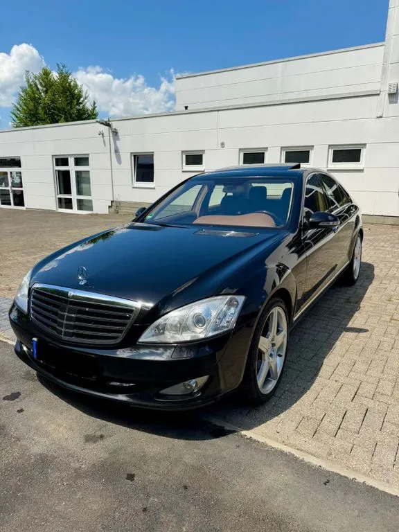 Mercedes-Benz S 500