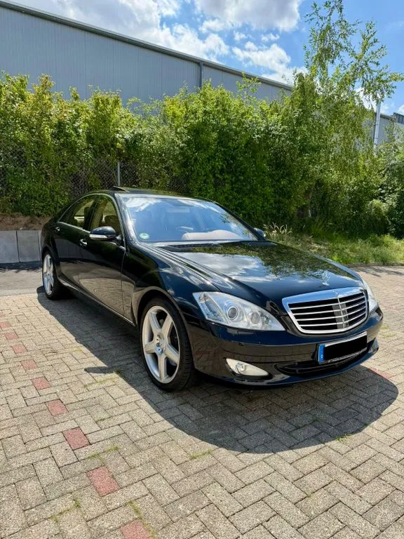 Mercedes-Benz S 500